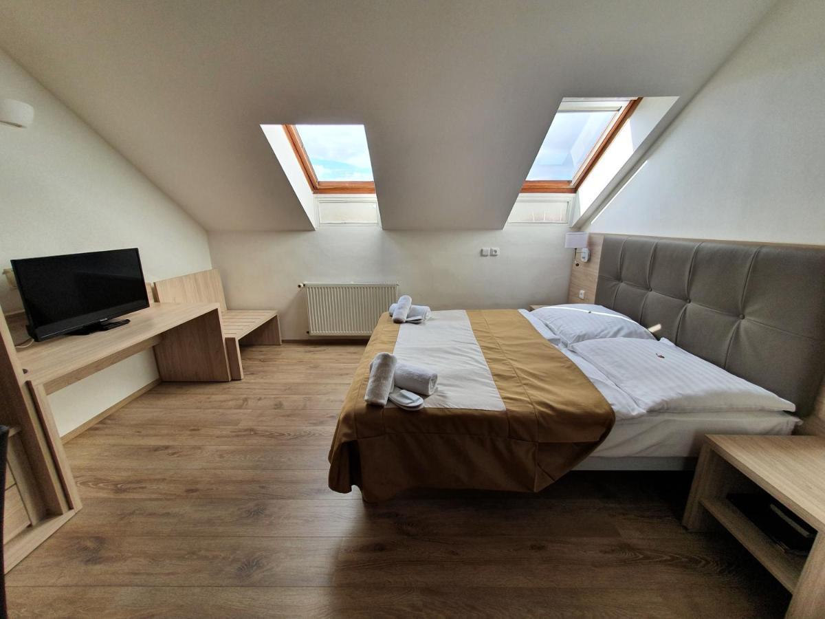 Hotel Residence Select Prague Ngoại thất bức ảnh
